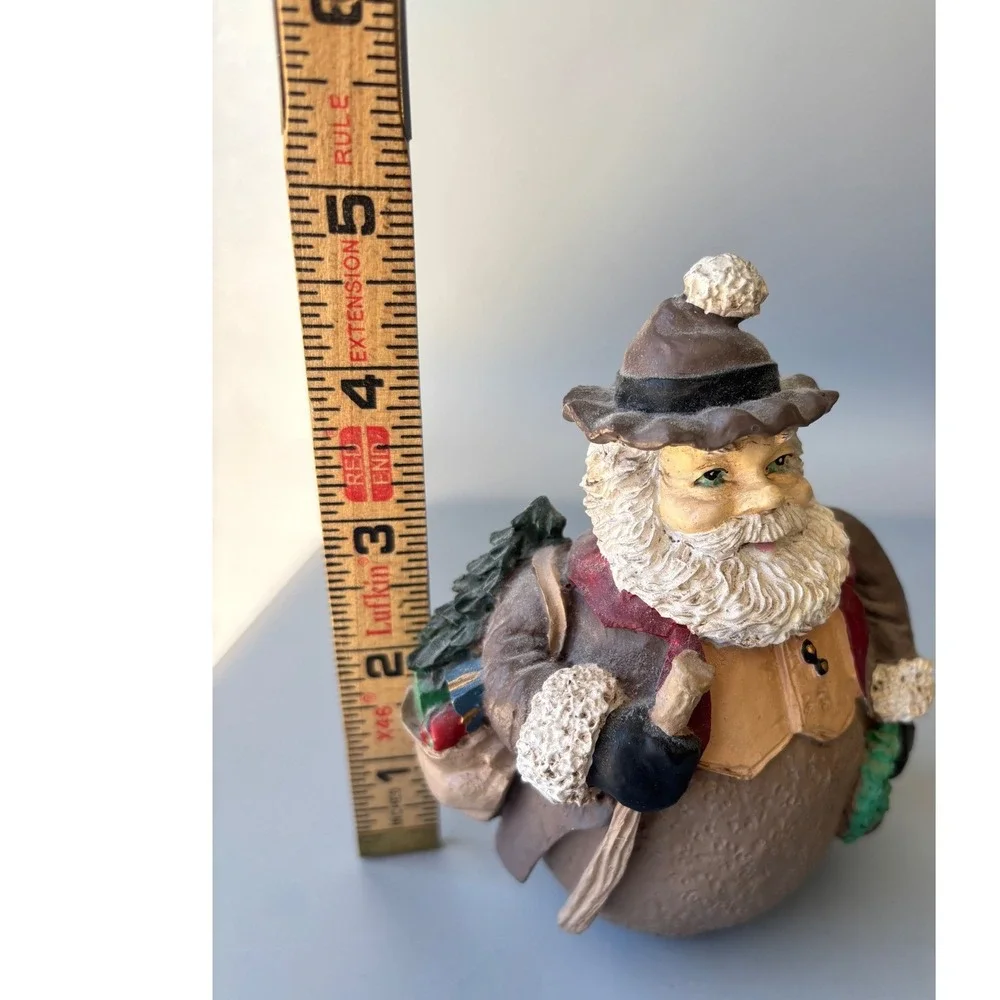 Vintage Resin Santa‎ Claus Figurine Rustic Christmas Decor 4.5 Inch